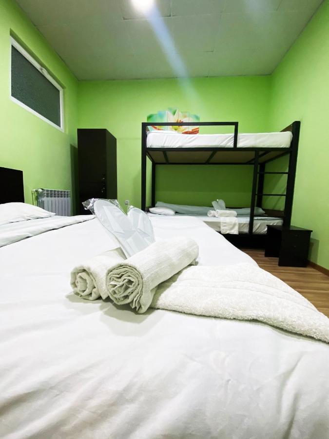 Domino Yerevan Hostel And Hotel Εξωτερικό φωτογραφία