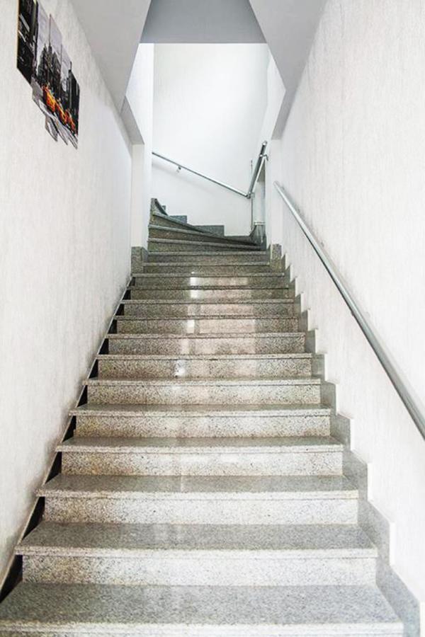 Domino Yerevan Hostel And Hotel Εξωτερικό φωτογραφία