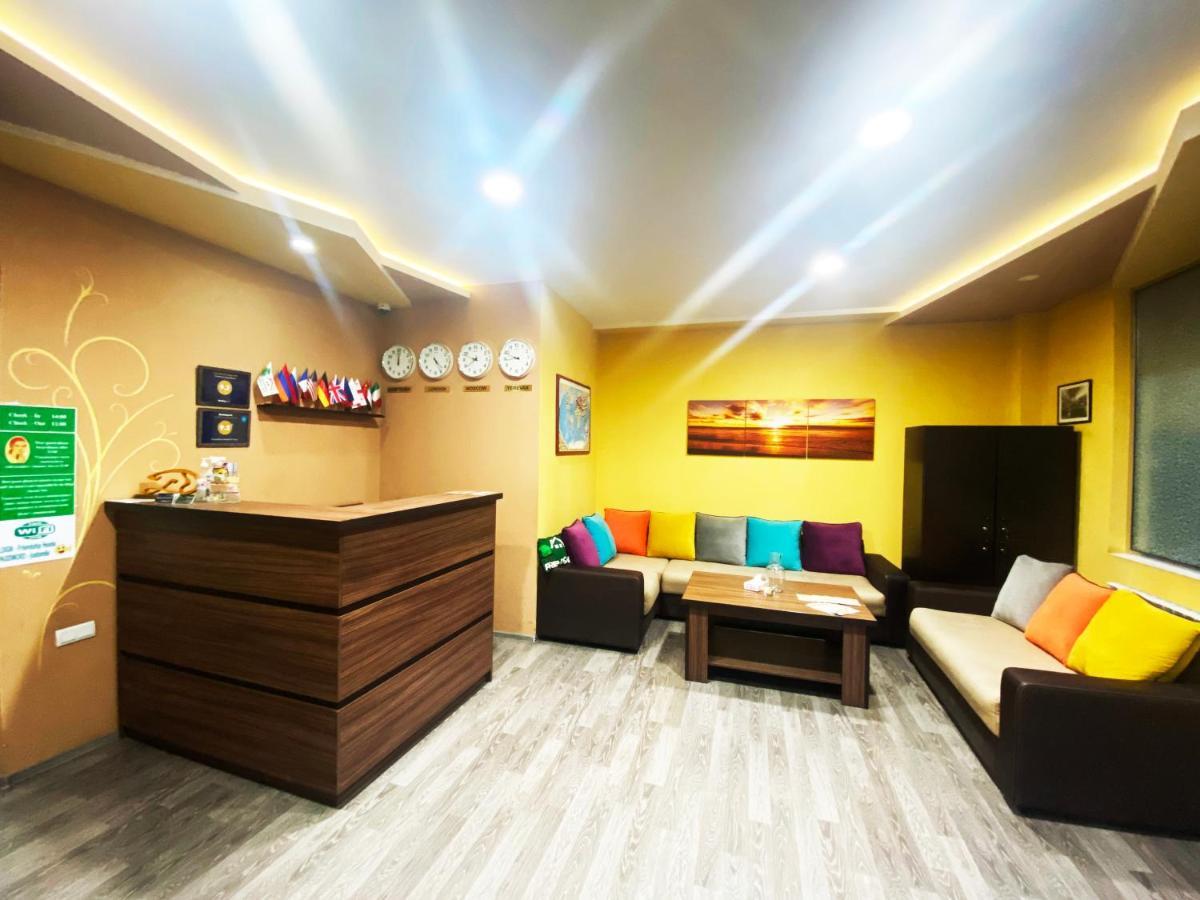 Domino Yerevan Hostel And Hotel Εξωτερικό φωτογραφία